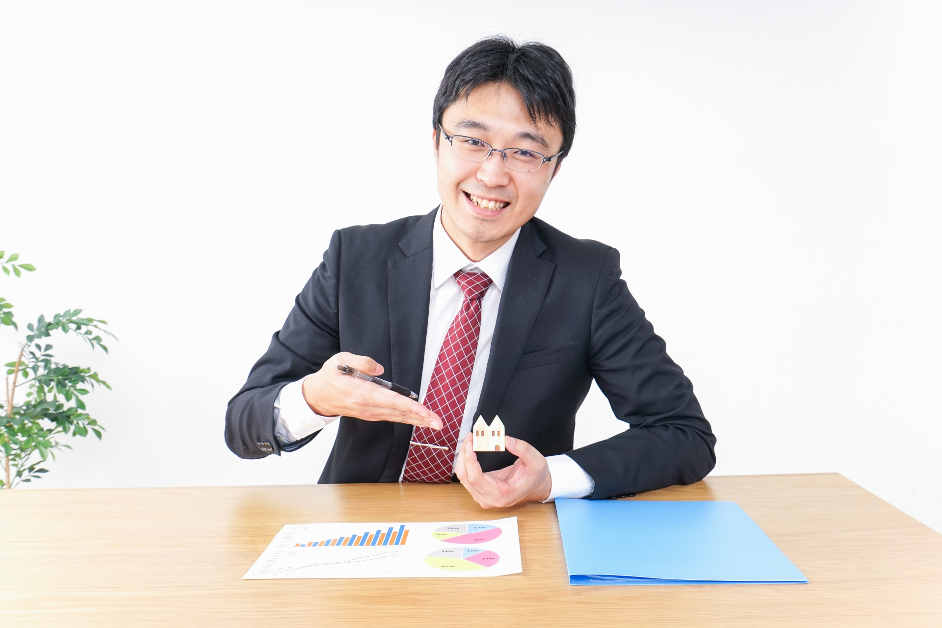 住宅設備販売・不動産事業会社 D様